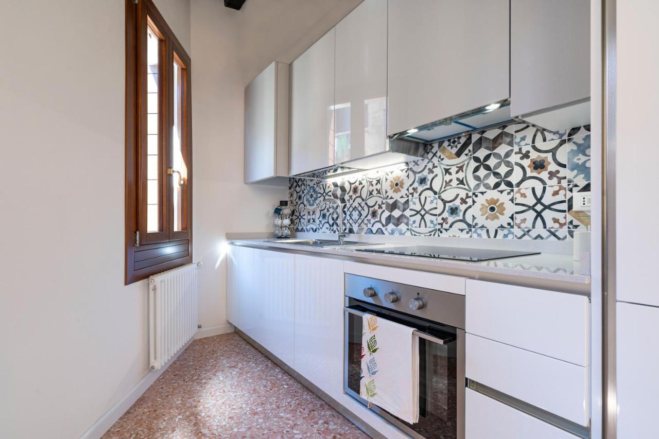Querini Suite-Balcony On Canal, Close To San Marco 威尼斯 外观 照片