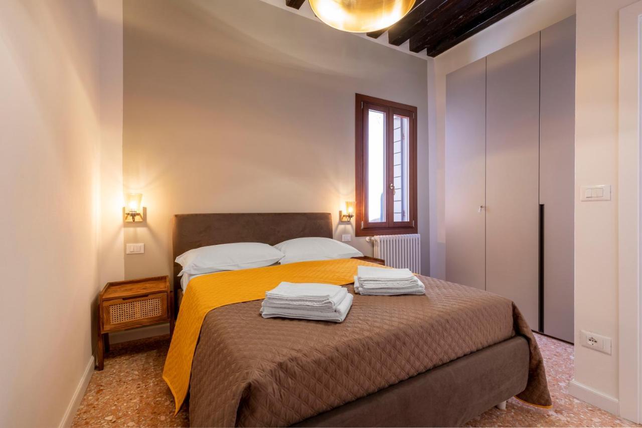 Querini Suite-Balcony On Canal, Close To San Marco 威尼斯 外观 照片