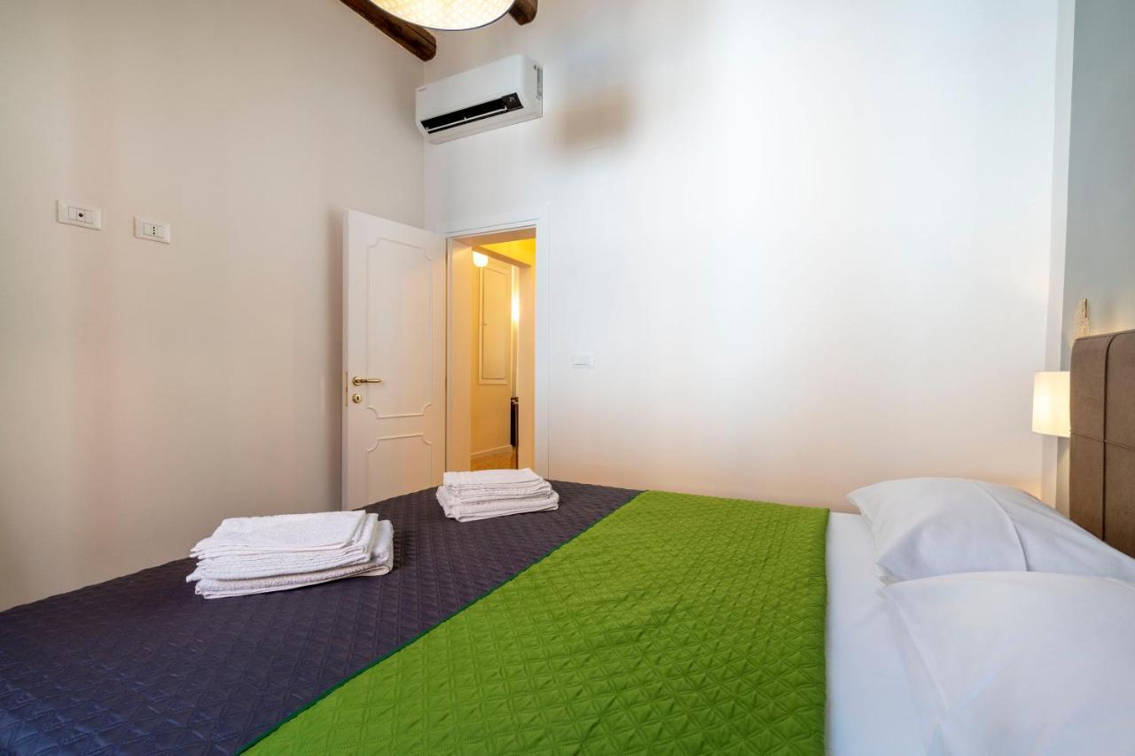 Querini Suite-Balcony On Canal, Close To San Marco 威尼斯 外观 照片