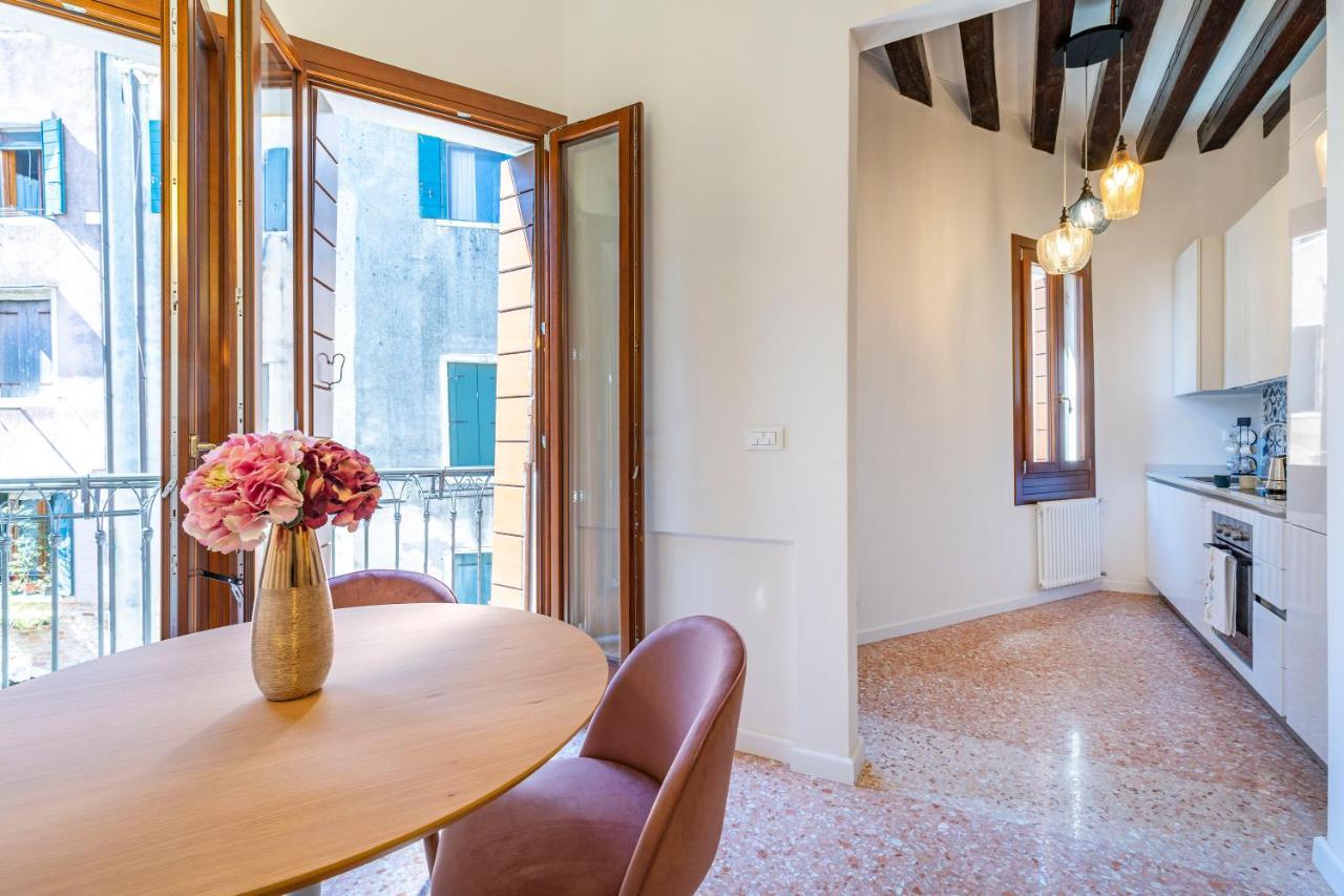 Querini Suite-Balcony On Canal, Close To San Marco 威尼斯 外观 照片