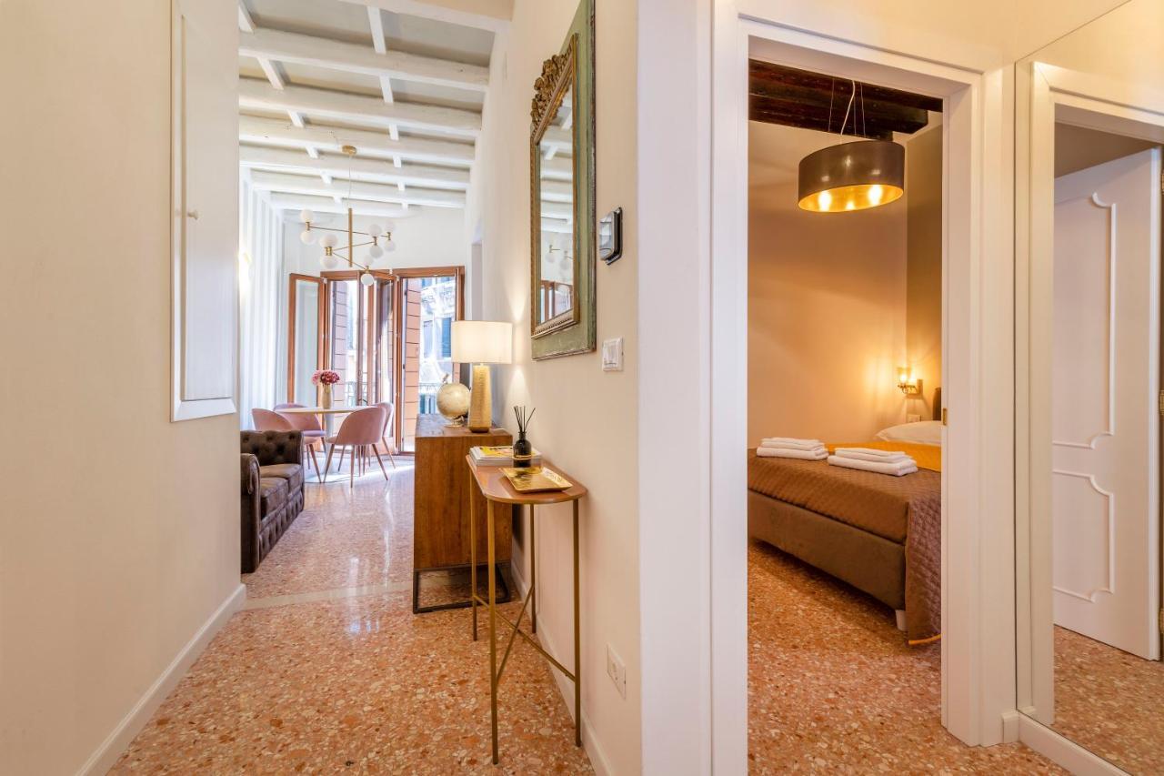 Querini Suite-Balcony On Canal, Close To San Marco 威尼斯 外观 照片
