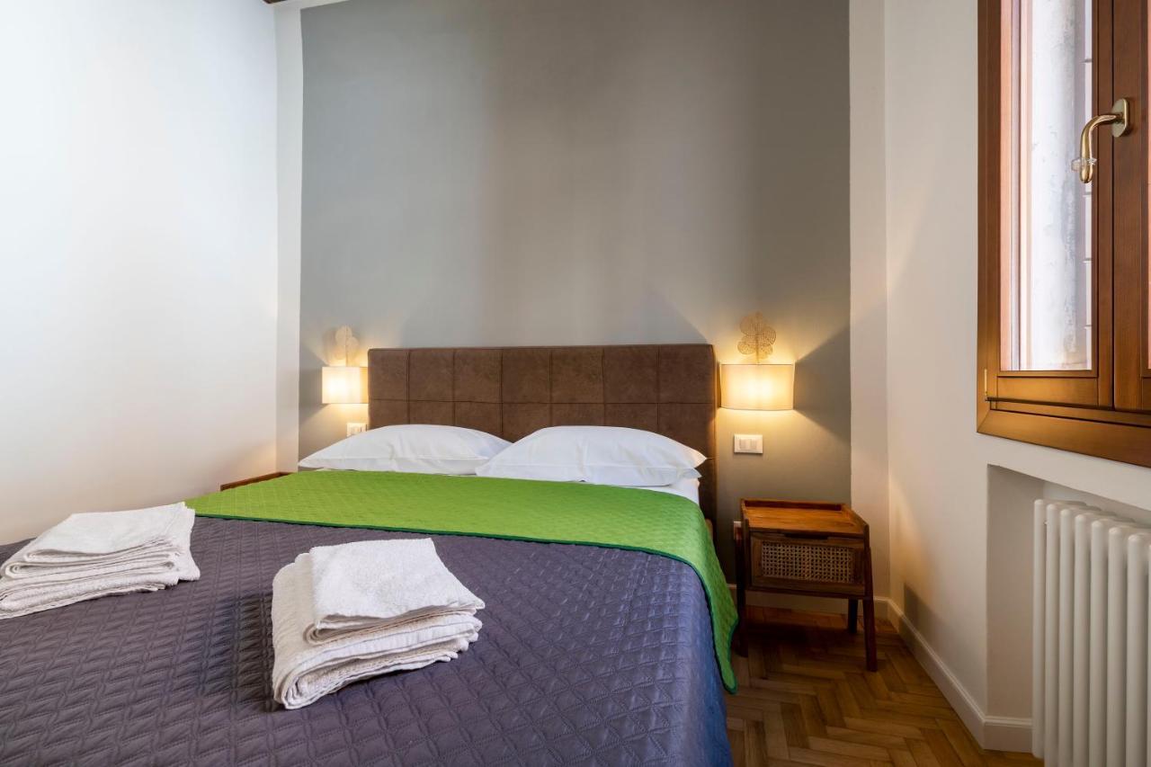 Querini Suite-Balcony On Canal, Close To San Marco 威尼斯 外观 照片